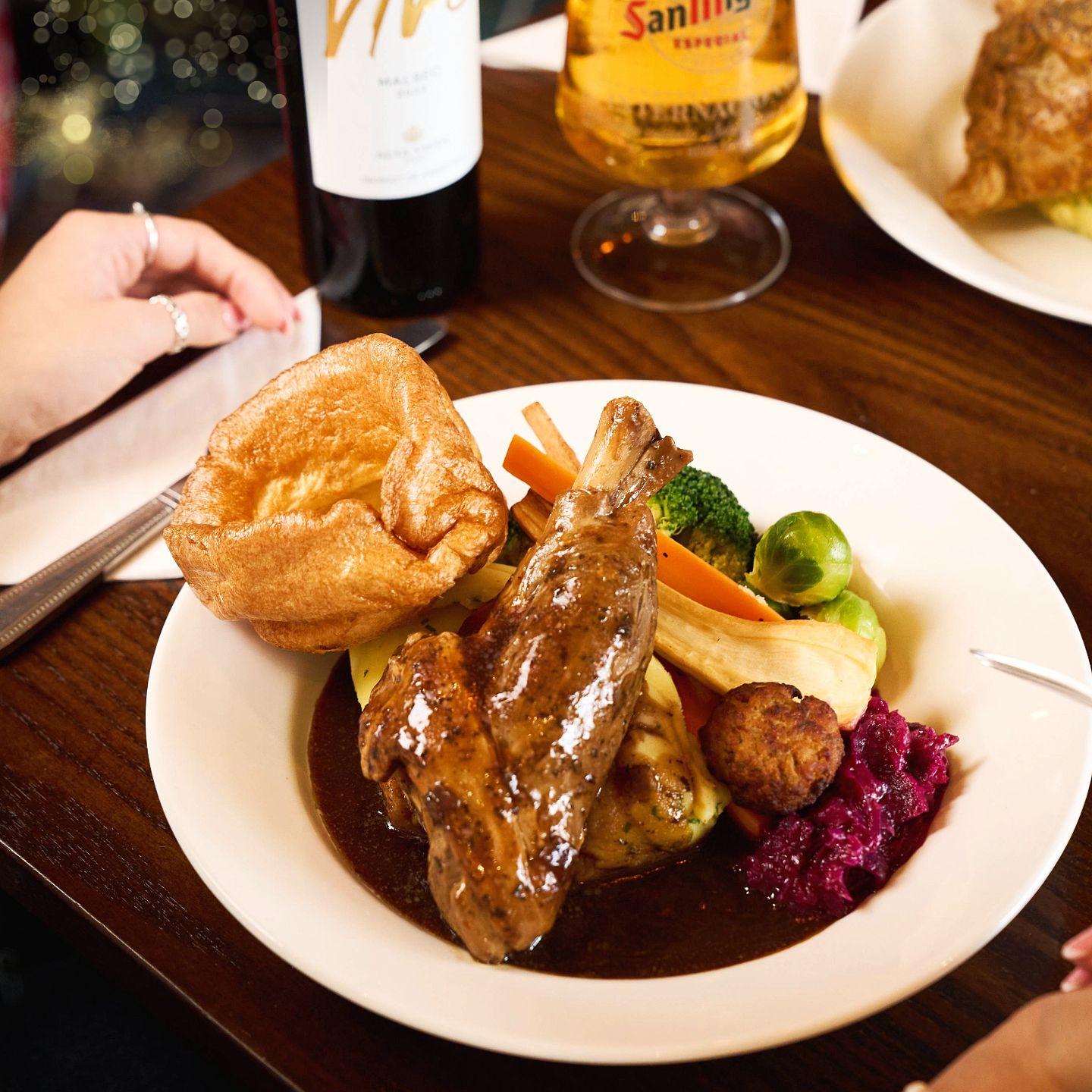 Christmas Day 2025 Lunch, Dinner & Dining at The Crown in Brownhills