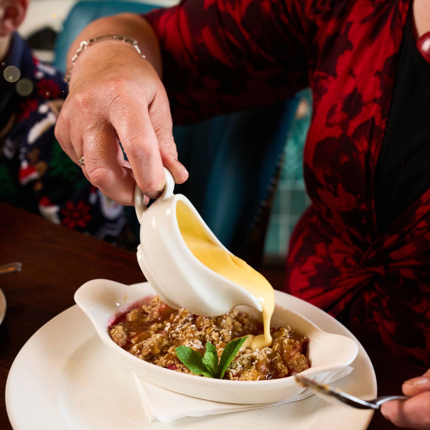 Christmas Day 2025 Lunch, Dinner & Dining at The Crown in Brownhills